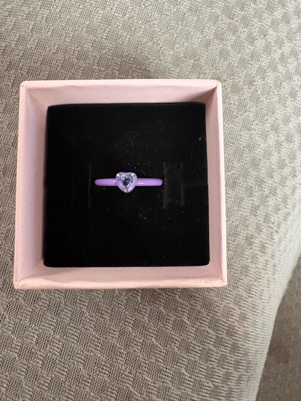 Pandora Lilac Heart Ring with Faceted Heart Stone